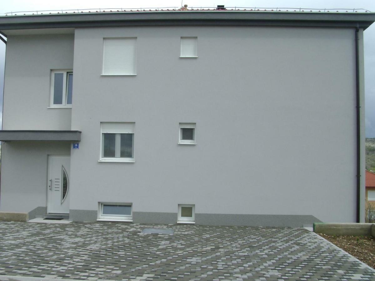 Apartman Nature Dugopolje Exterior photo